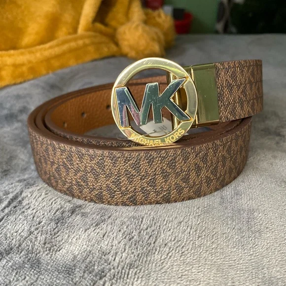 Nwt MK Reversible Belt s-l400.jpg main image 4